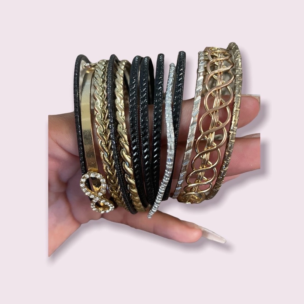 Dangle Bracelet Set